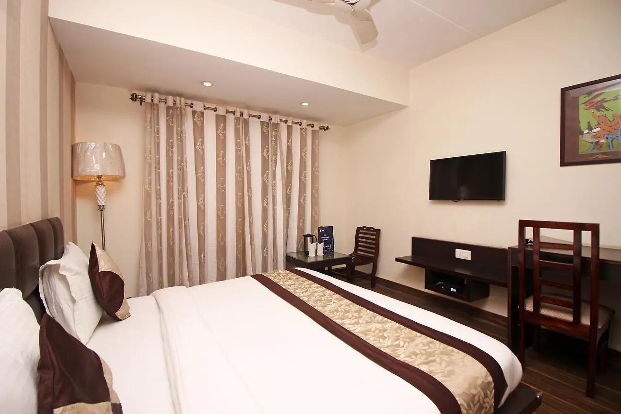 Hotel The City Square Agra