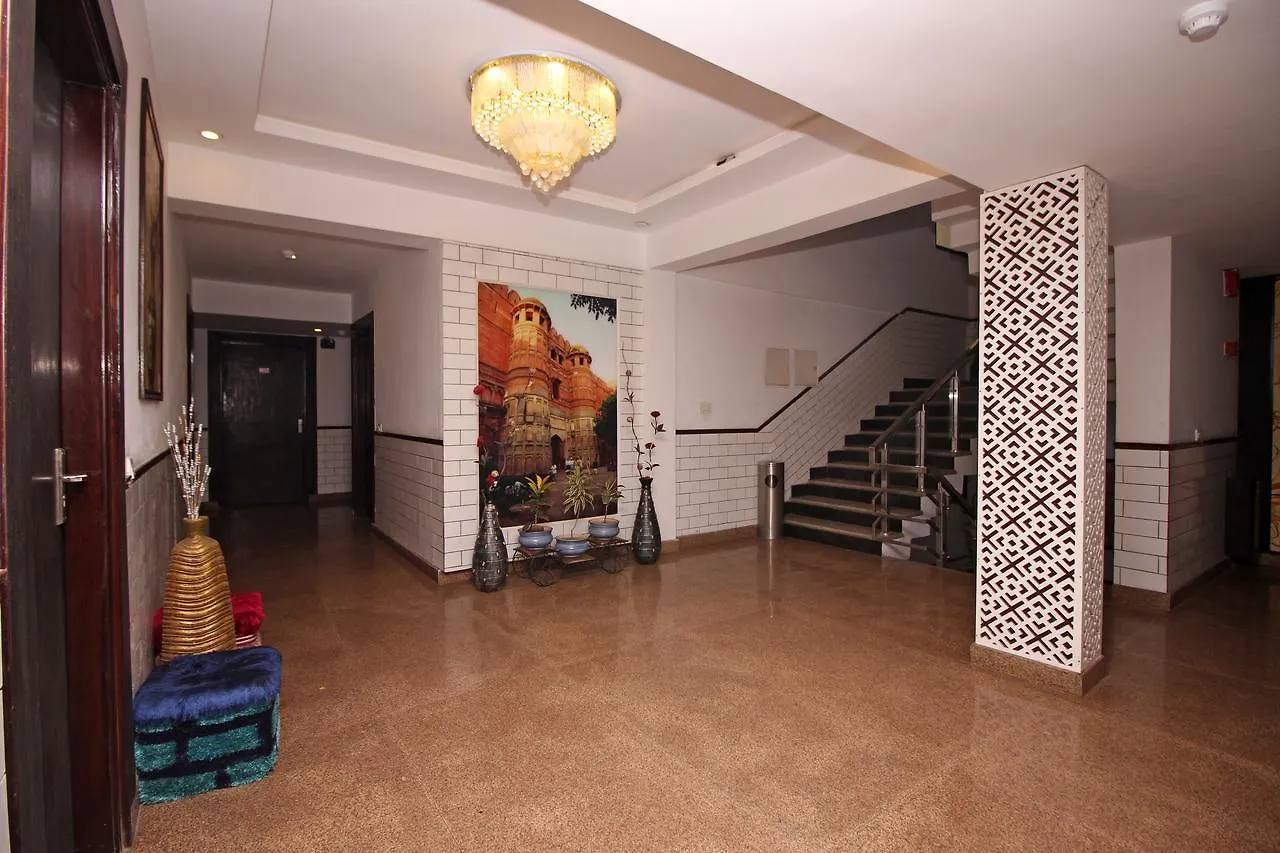 Hotel The City Square Agra