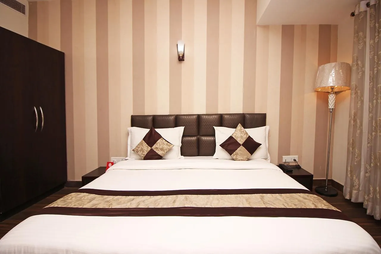 Hotel The City Square Agra